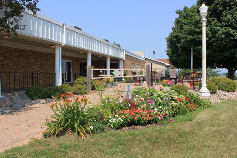 Maple Lawn Makes National Best Nursing Homes List Maple Lawn Senior Care